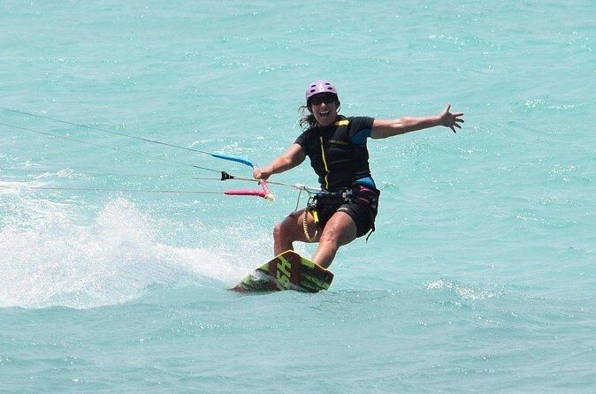 2.5-Hour Private Kiteboarding Lessons at Kanaha Beach in Kahului - Price and value: what $394.96 covers—and why it can be worth it