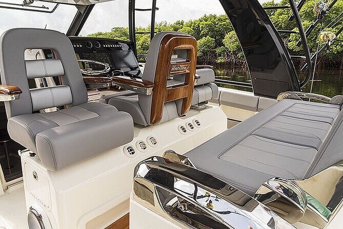 2-Hour Maalaea Luxury Powerboat Sunset Cruise for up to 6 Guests - Key things that make this cruise worth your time