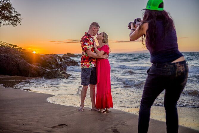 A Romantic Photoshoot for 2 in Maui - The photo you get back: two edits plus the optional digital gallery