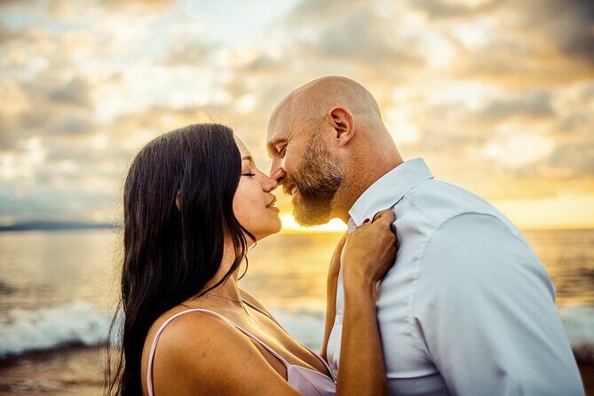 A Romantic Photoshoot for 2 in Maui - Weather rules in Maui and how to protect your schedule