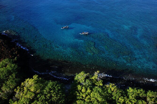 All-Inclusive 5.5 hr La Perouse Bay & Molokini Sea Cave Boat Tour - A 7:00 am raft day built around sea caves and Molokini