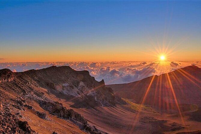 Classic Haleakala Sunrise Tour - Pickup, timing, and how the day is paced