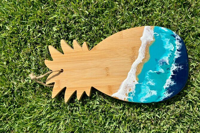 Epoxy Resin Cheese Board Art Class - What you’ll make (and why you get a mini board first)