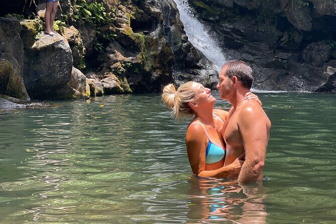 Full-Day Road to Hana and Waterfall Tour - Ke‘anae Point: Village History and a Banana Bread Break