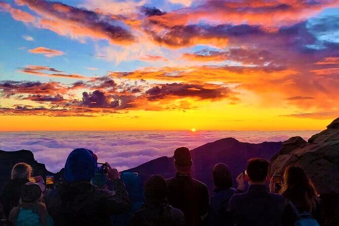 Haleakala Classic Vehicle Sunrise Tour with Breakfast - What You’re Really Buying: Sunrise Views Plus Maui Stories
