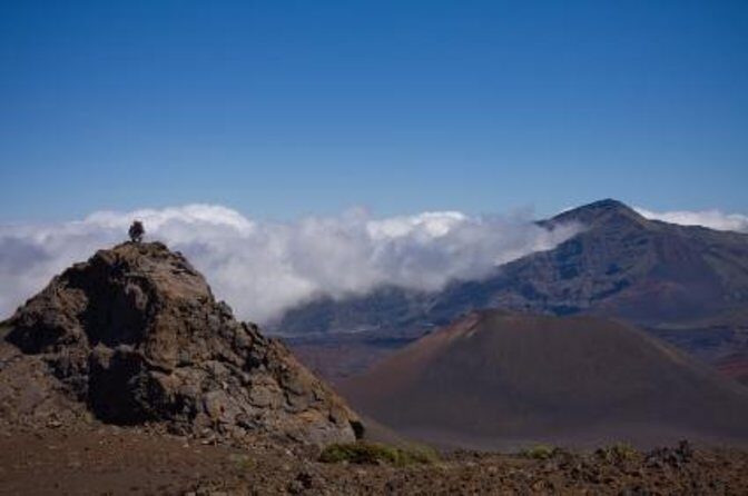 Haleakala National Park with Breakfast and South Side Pickup - Haleakalā crater stop: where 10,000 feet changes everything