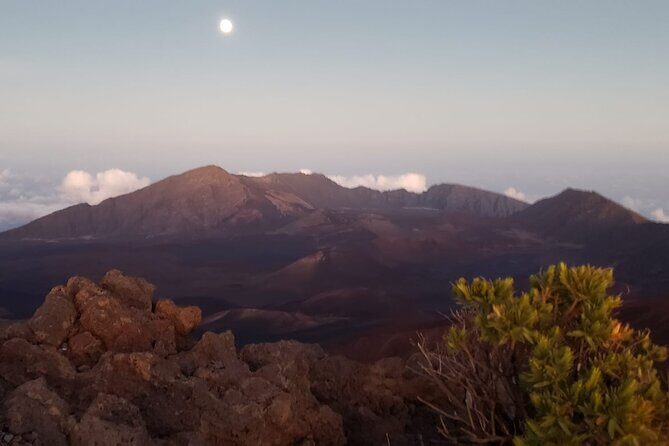 Haleakala Sunset and Astronomy Tour - What’s included: warmth, hot drinks, and the viewing setup