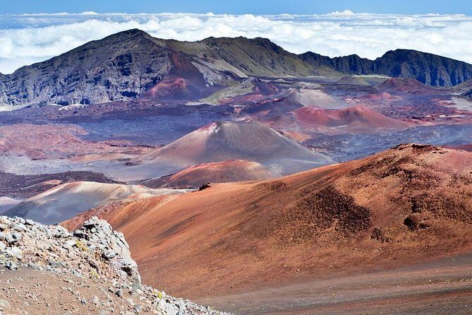 Haleakala's Best Sunset Tour with Dinner - Haleakala Crater Stop: Geology, Ecology, and the Moment the Light Drops
