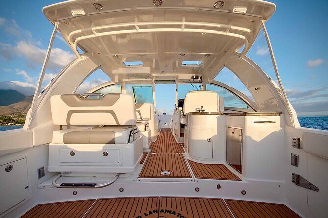 Luxury Private Charter aboard Phoenix II - 6 Passengers Max - Key things that make this charter worth your time