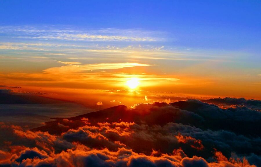 Maui: Haleakala National Park Sunrise Tour - Jackets, Gloves, and the Cold-Wind Reality at 10,023 Feet