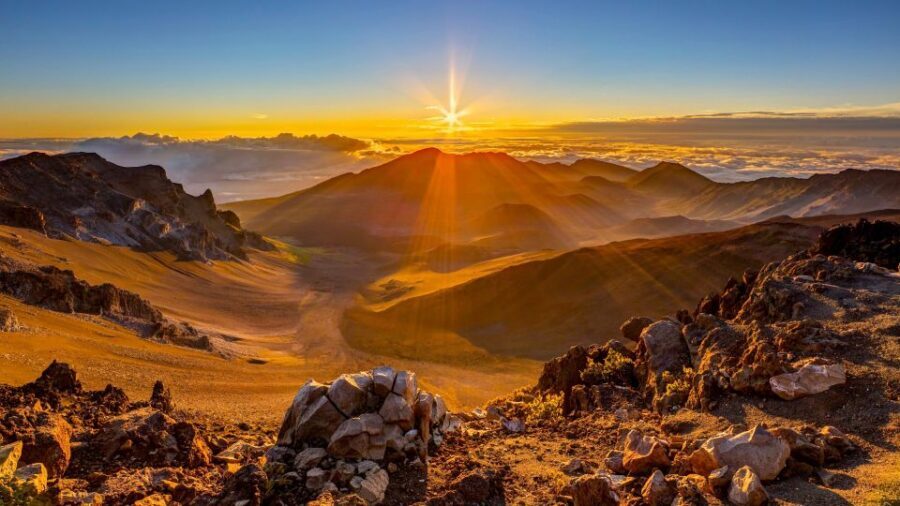 Maui: Haleakala Sunrise Eco Tour with Breakfast - Why Haleakala Sunrise Beats a Regular Day Trip