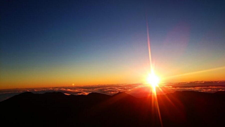 Maui: Haleakala Sunrise Tour with Pick-up - Why Haleakalā sunrise hits so hard at 10,000 feet