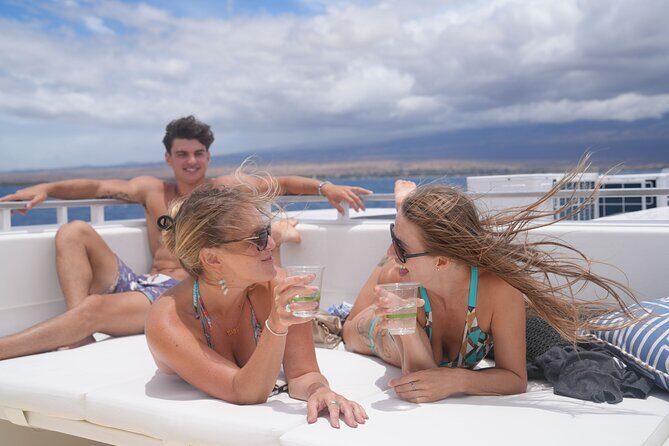 Maui: Molokini and Turtles Luxury Yacht Snorkel - Stop 1: Molokini Crater snorkeling and what makes it special