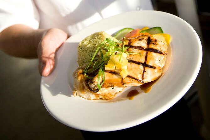 Maui Premium Dinner Cruise: Four Course Dining Experience - Weather and Comfort: When Wind Changes the Evening