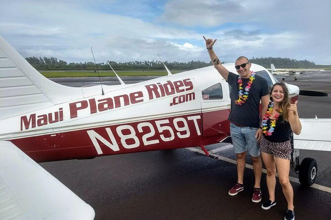 Maui -PRIVATE- Air Tour: 5 Islands: (2-5 people): SEE Even MORE! - What’s included on board (and what to bring)