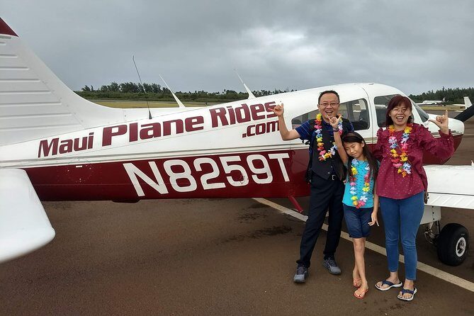 Maui -PRIVATE- Air Tour FUN: 3 Islands: (2-5 people): SEE it ALL! - The Maui part of the route: blowholes, Honolua Bay, and Makena from above
