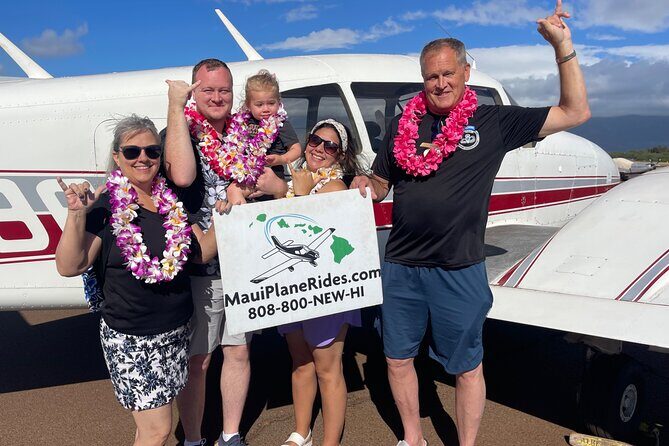 Maui-PRIVATE-Air Tour: Volcano Lava & Jungle Waterfalls (2-5 Max) - Kihei reefs and turquoise shorelines: why the color changes matter
