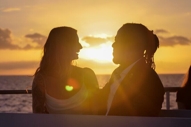 Maui Sunset Dinner Cruise - A Hawaiian Hula Experience - Who this cruise is for (and who should think twice)