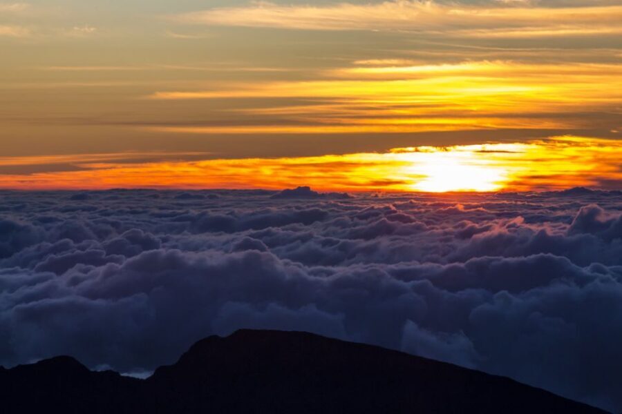 Maui: Sunset & Dinner Tour to Haleakala National Park - Kula District pickup to the long, winding climb