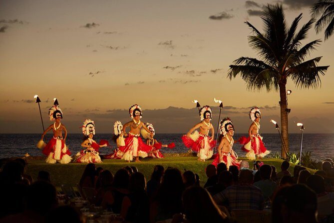Maui: Te Au Moana Luau at The Wailea Beach Marriott Resort - Drinks, age rules, and what to expect from the bar