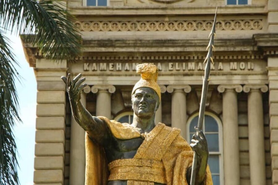 Pearl Harbor and Oahu Circle Island Tour FROM MAUI - Pearl Harbor morning: USS Arizona Memorial, documentary, and museum time