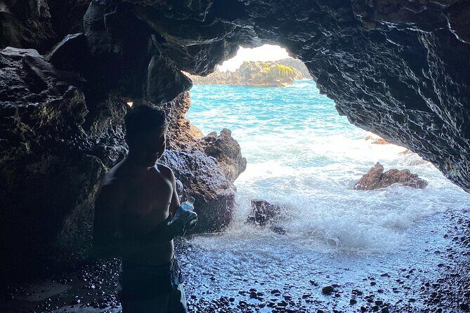 Rainforest Tour to Hana and Beyond - Hana Town, Ke‘anae Peninsula, and Ho‘okipa Beach for Turtles and Wind