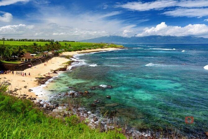 Self-Guided Audio Driving Tour in Maui - Lahaina, Kaʻanapali, and Nakalele Blowhole: wrap with history and sea noise