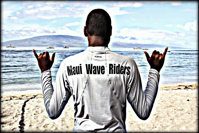Semi Private Surf Lesson 4 Students 1 Instructor - The value of semi-private: more waves, less waiting