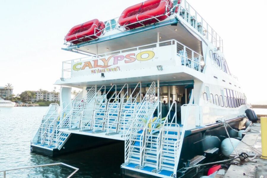 South Maui: Molokini Snorkeling Adventure - The onboard setup: breakfast, showers, slides, and reef-safe reality