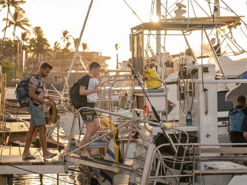 South Maui: Snorkel to Coral Gardens or Molokini Crater - Meeting point: Boss Frog’s and getting kitted without stress