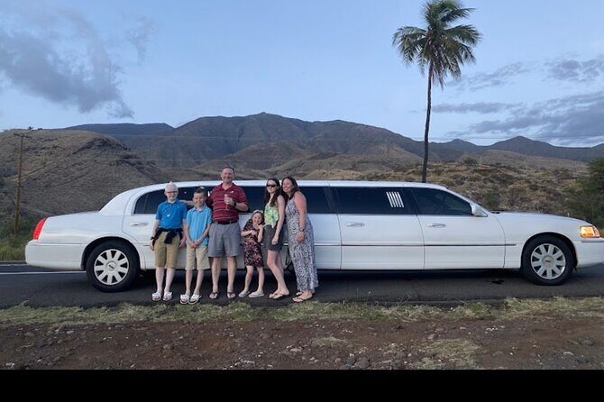 Stretch Limousine Private Transfer around the Island of Maui - The 7-stop Maui historical loop: how the day is paced