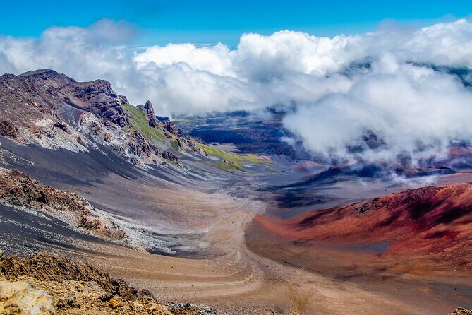 Ultimate Hawaii Road Trip: 4-Island Self-Guided Audio Tours - Sunrise Maui Volcano Route + Local Characters You Might Miss